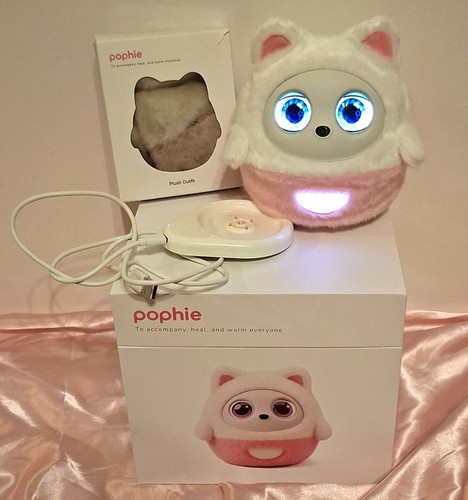 Pophie robot pet - ai,